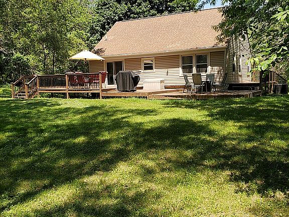 3rd image of 2918 W 1st St