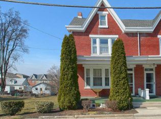 734 N West St, Carlisle, PA 17013