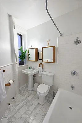 Sold by Space Marketing Shop | media 6