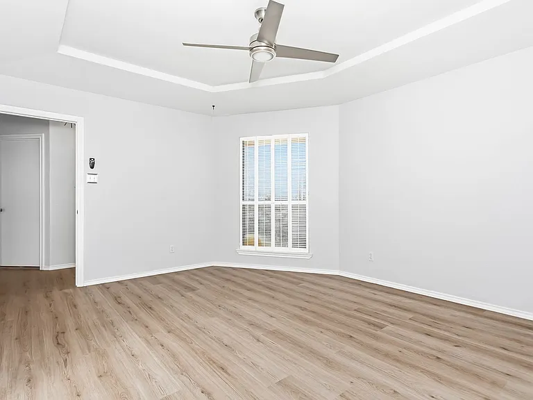 1016 Willowbrook Trl — Photo 19