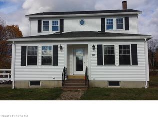 10 Black Rd S, Searsport, ME 04974