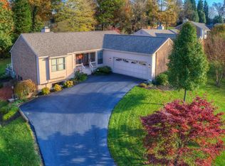 1914 McVitty Rd, Salem, VA 24153