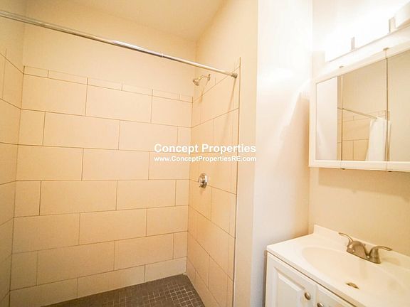 4th image of 9 Sewall Ave #114