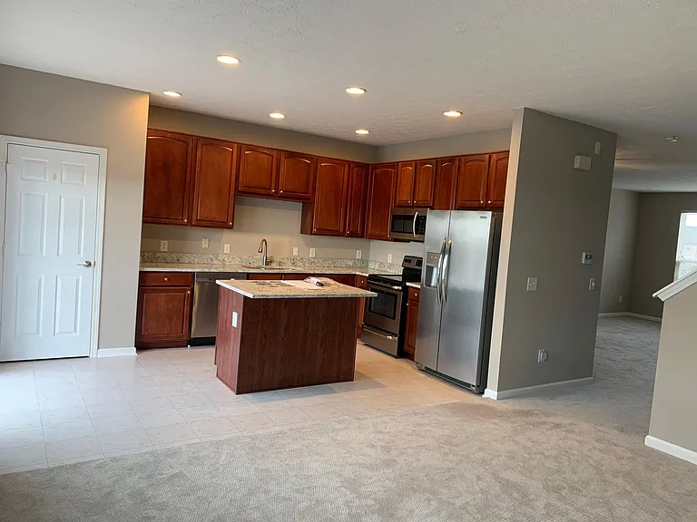 5565 Trammel Ct — Photo 5