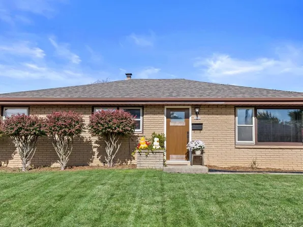3000 East Belsar AVENUE, Cudahy, WI 53110