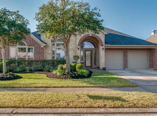 13204 Ravenlake Dr, Pearland, TX 77584