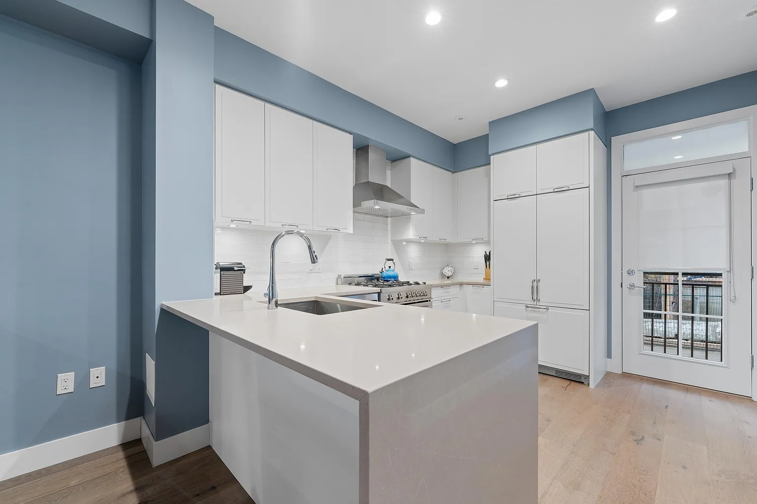 8121 Shaughnessy St photo 1