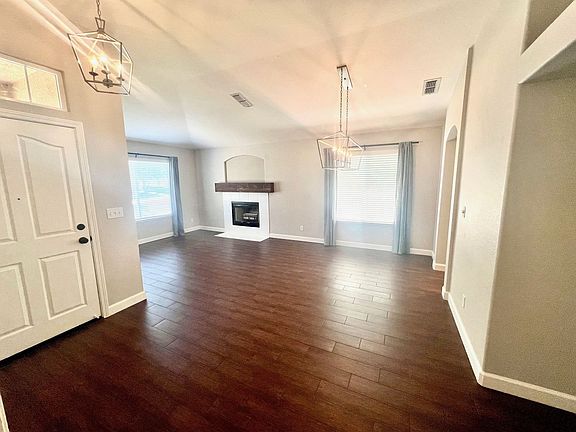 3rd image of 649 Garden Park Dr