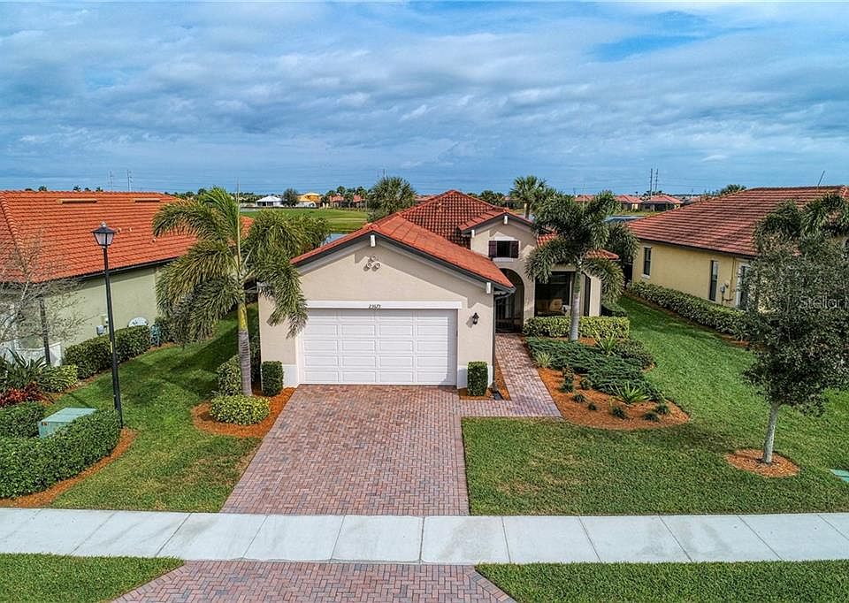 1st image of 23673 Waverly Cir