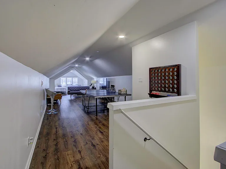 1855 Oliver Ave — Photo 19