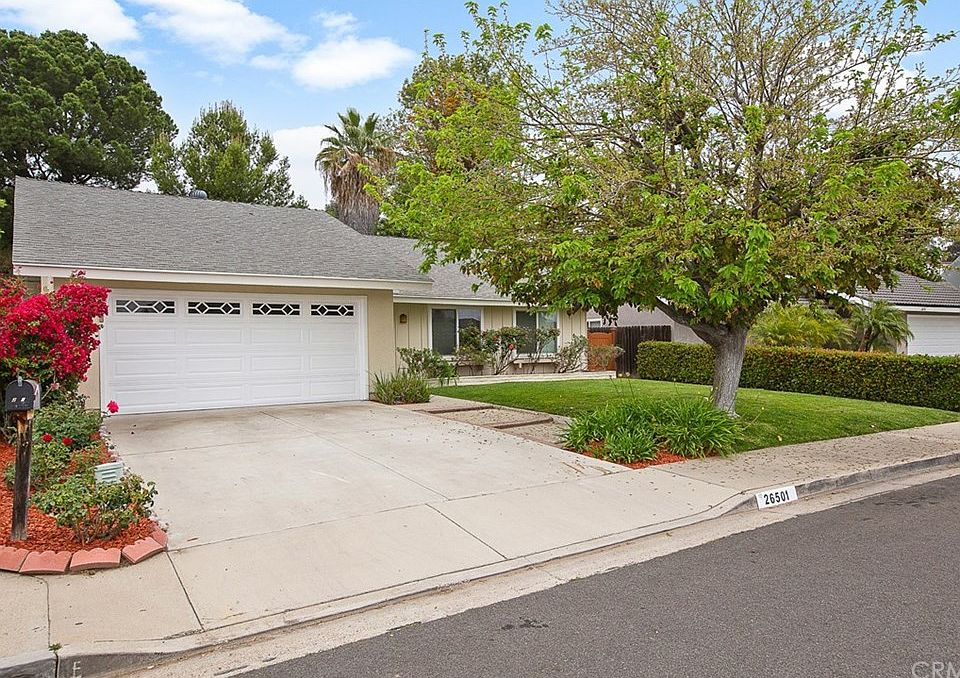 2nd image of 26501 Avenida Deseo
