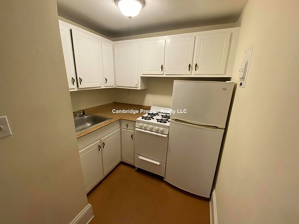 1st image of 381 Harvard St APT 2