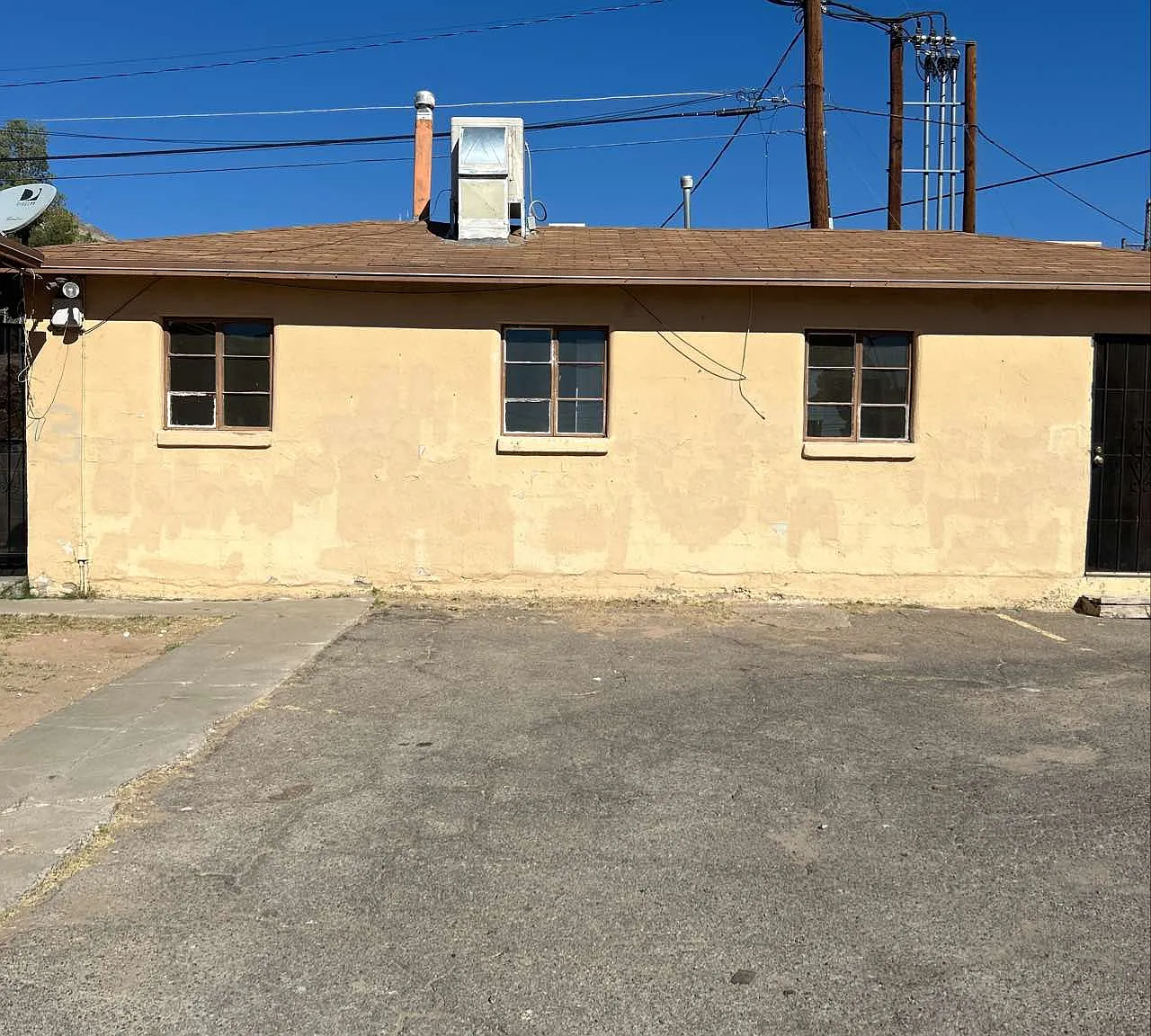 2825 GRANT #13 - 1 — Photo 1