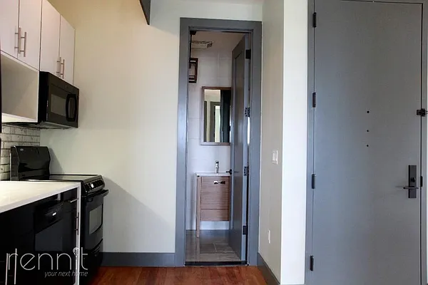 Rented by Rennit Inc. | media 27