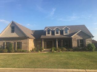 121 Belle Meade Dr, Saltillo, MS 38866