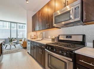 ReNew Oak Park, Oak Park, IL 60301