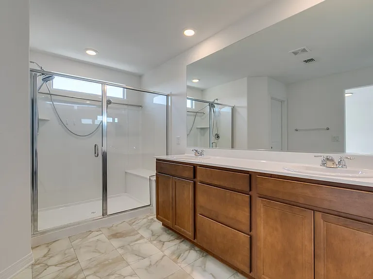 10303 Dallington St — Photo 45