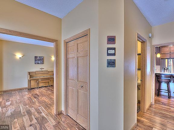 3rd image of 3769 Bayberry Ln