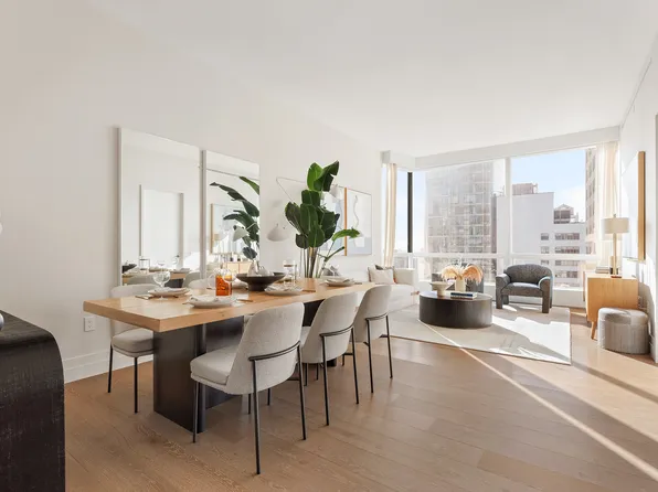 77 Greenwich Street 39C image 2 of 18