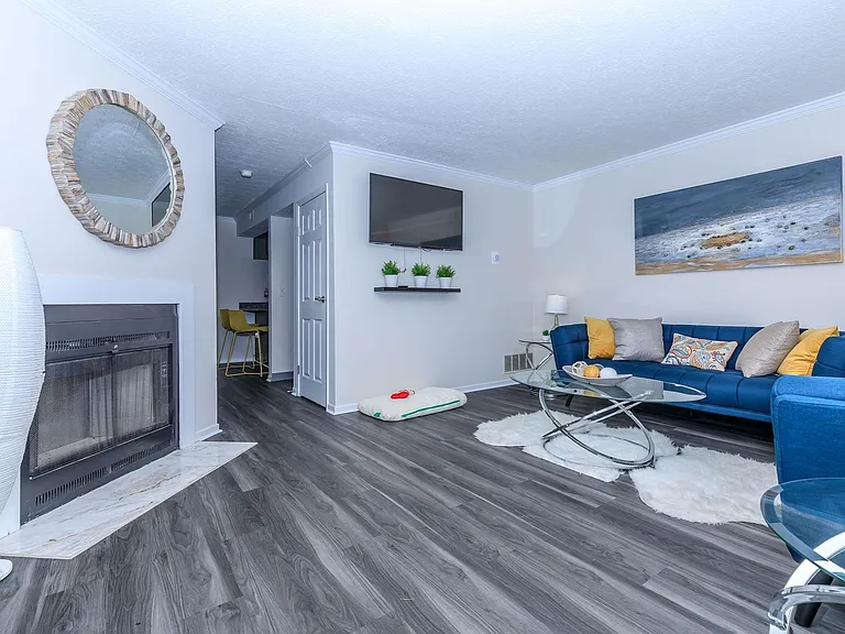 Park Club Townhomes — Photo 34