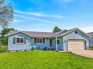 618 Robin Drive, Sun Prairie, WI 53590