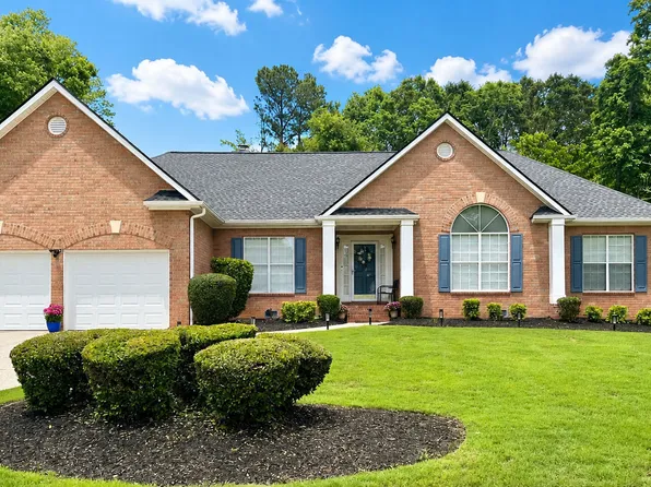 115 Heathdale Ct, Fayetteville, GA 30214