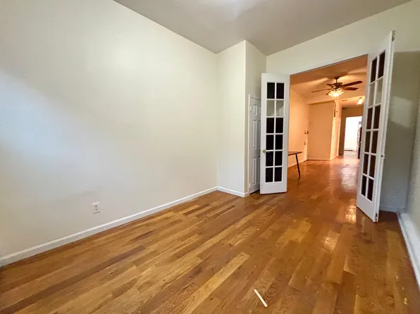 22 Dodworth Street image 5 of 12