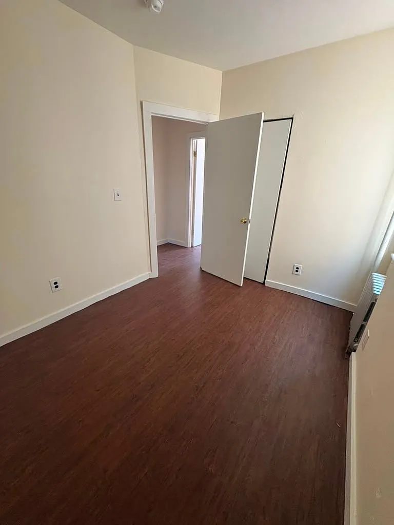 3 bed, 1.0 bath, $2,850 — Photo 3