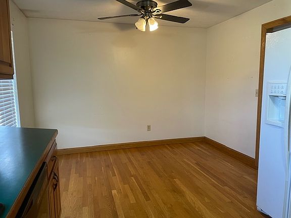 3rd image of 63 Kens Lake Estates Rd