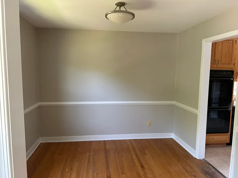 9271 Susquehanna Trl — Photo 2