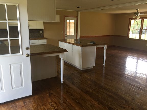 Kitchen & living room