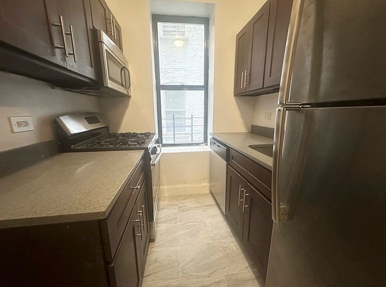 1st image of 510 W 148th St APT 2