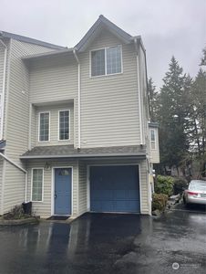 12549 Roosevelt Way NE #1, Seattle, WA, 98125