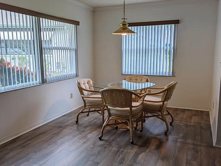 1624 Layton Ct — Photo 7