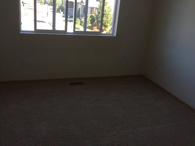 5431 Boardwalk St SE — Photo 36