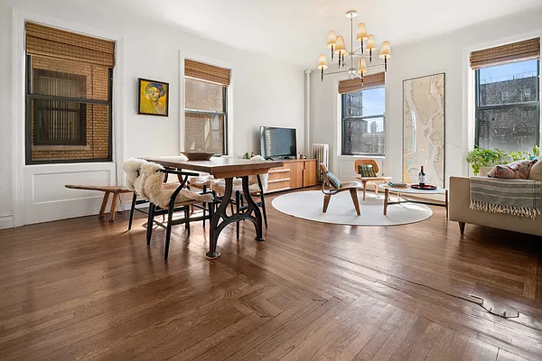 Sold by Compass | media 2