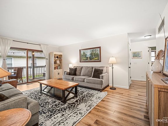 2nd image of 316 Old Mill Ln