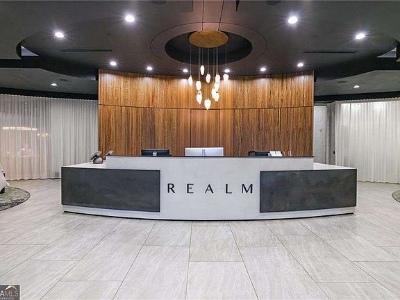 2nd image of 3324 Peachtree Rd NE #2507
