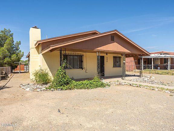 3rd image of 808 Alamo St