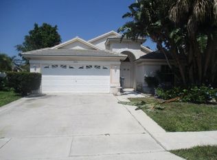 8591 Windfall Dr, Boynton Beach, FL 33472