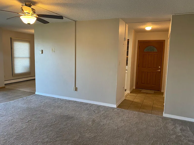 4460 S Poplar St #102 — Photo 35