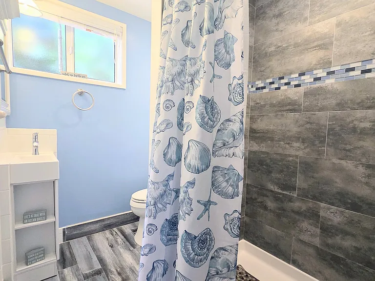248B Bluefield Ave — Photo 9