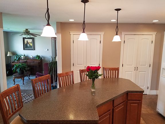 Kitchen Island/Pantry