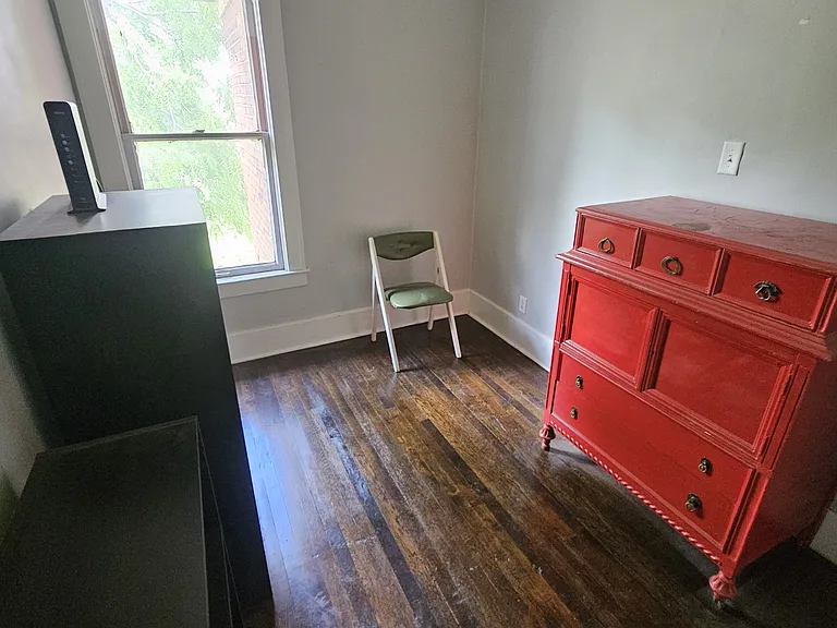 567 Hague St #567 — Photo 10