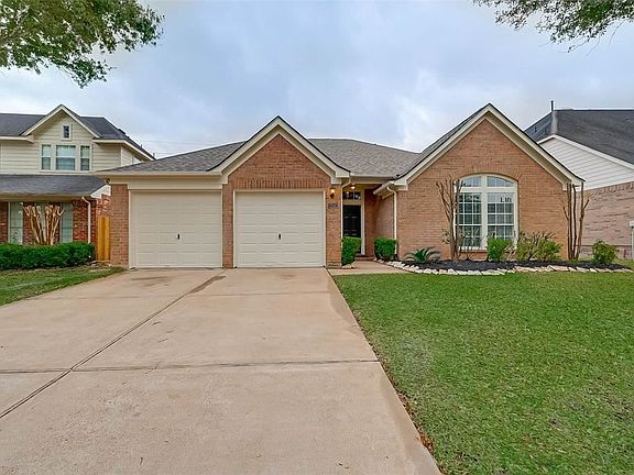 4th image of 22523 Cascade Springs Dr