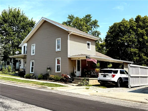 108 N Main St, Christiansburg, OH 45389