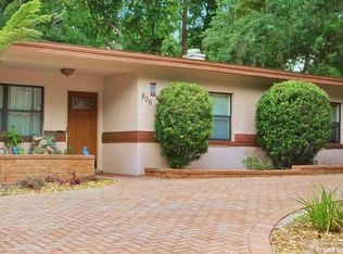 806 NW 40th Dr, Gainesville, FL 32605