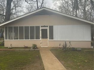 1157 Old River Rd, Mansura, LA 71350