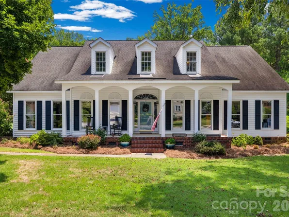 2255 Drawbridge Ct, Rock Hill, SC 29732