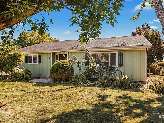 3rd image of 1344 Hemlock Ave